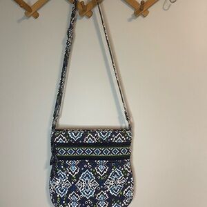 Vera Bradley ink blue/ green triple zip hipster crossbody geometric print bag